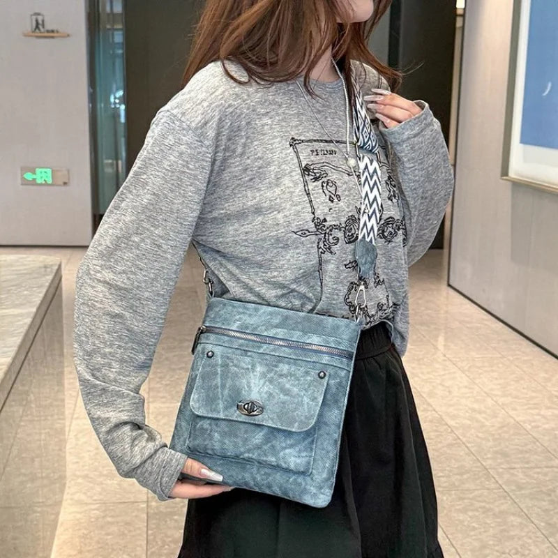 Fashionable Women's Tote Bag With Trendy Design And Fine Leather For Daily Casual Use