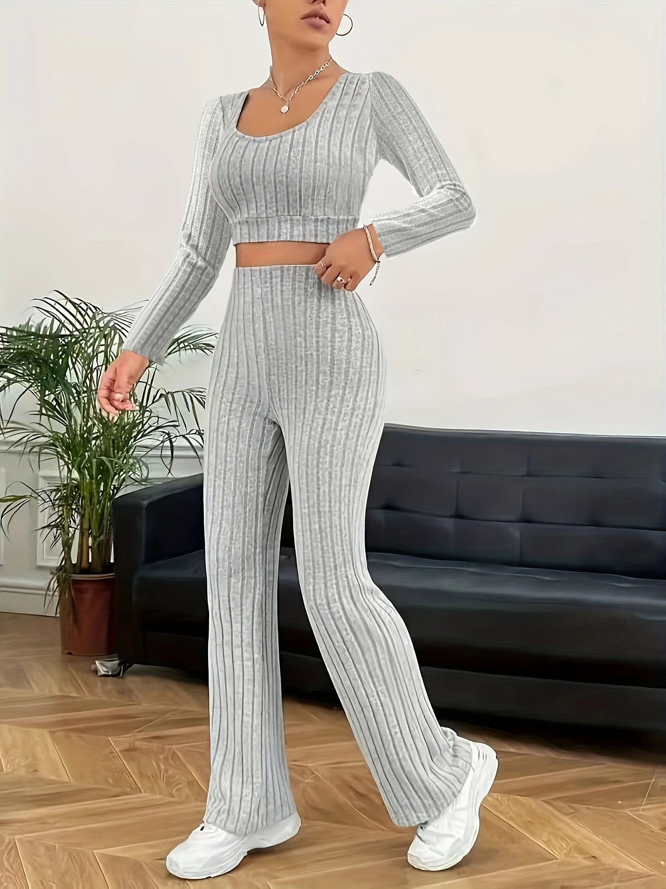 2-Piece Slim Lounge Set