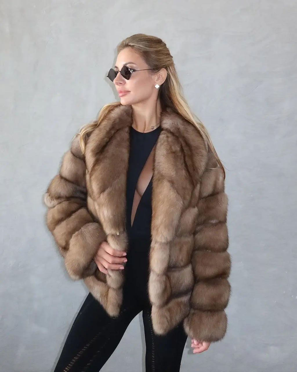 Solid Patchwork Faux Fur Coat Women Full Sleeve Lapel Loose Long Staple Plush Jacket Lady 2025 New Winter Fashion Street Outwear