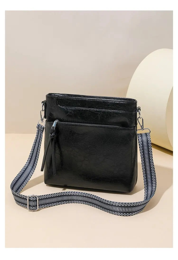 Women's Fashionable Tote Bag Made Of Fine Leather Featuring Magnetic Closure And Spacious Interior For Office Work Days