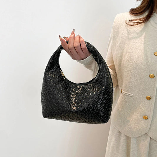 Fashion Pu Weave Bag Red Purse Underarm Bag Fashionable Crescent Mobile Phone Purse and Handbags For Women