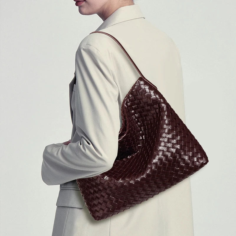 Woven Tote Bag for Women Shoulder Bag Vegan Leather Tote Bag Summer Beach Retro Purse and Handbag with Adjustable Strap