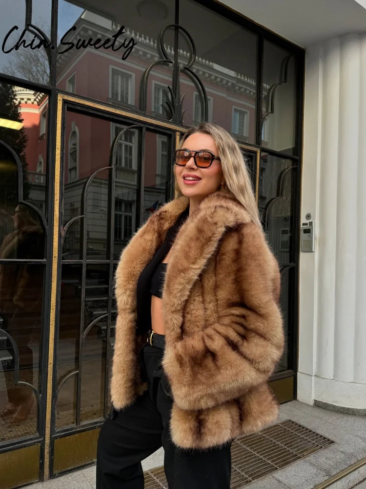 Street Faux Fur Women Coat Urban Full Sleeve Lapel Panelled Pocket Female Outwear 2025 Autumn Winter Elegant Lady Outwear