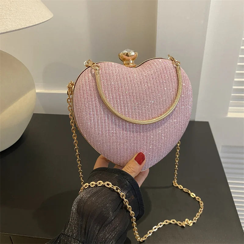 Evening Clutch Bag Women Bag Shiny Handbag Heart Shape Metal Clutches Bag Fashion Chain Shoulder Crossbody Bag Luxury Lady Purse