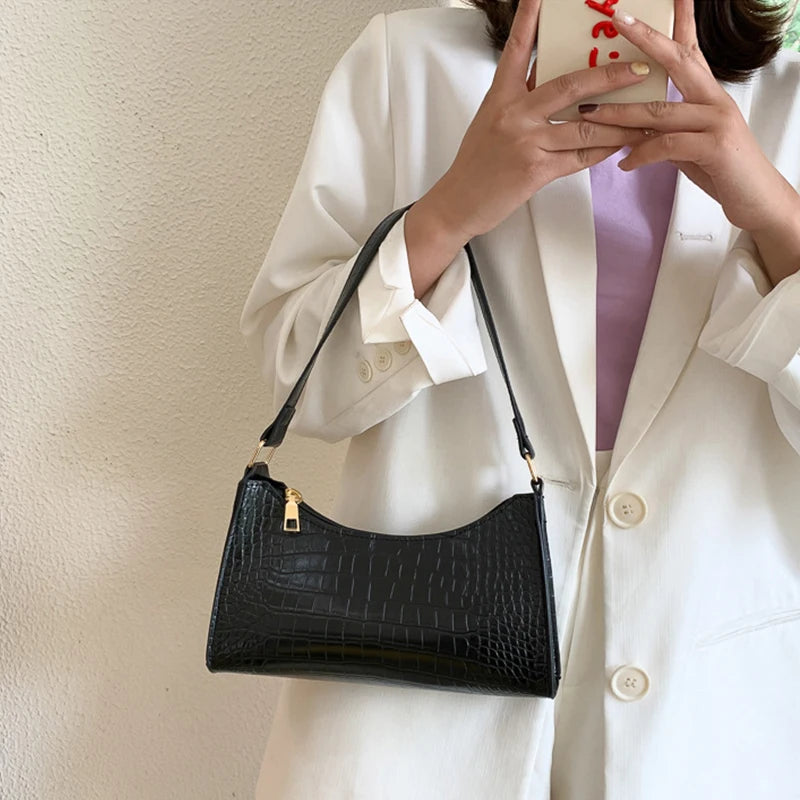 Retro Crocodile Pattern Shoulder Bag For Women PU Leather Armpit Bag France Clutch Bag Casual Female Clutch Handbags Purse Tote