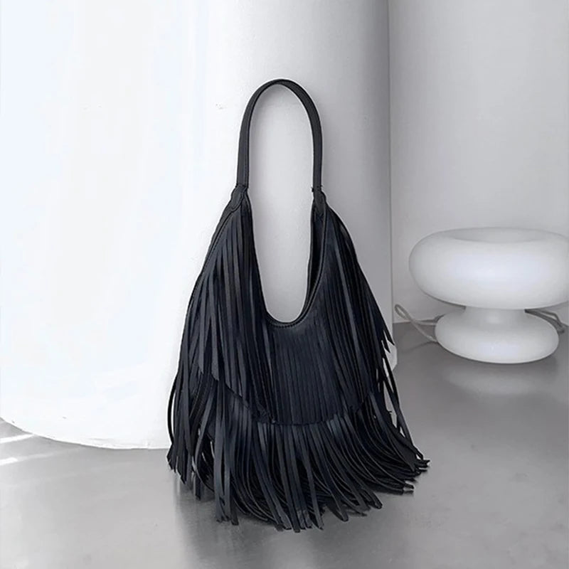Tassel Large Capacity Brand Tote Bag Black Leather High Quality Luxury Fashion Women Shoulder Bag Soft Casual Hobos Armpit Bag