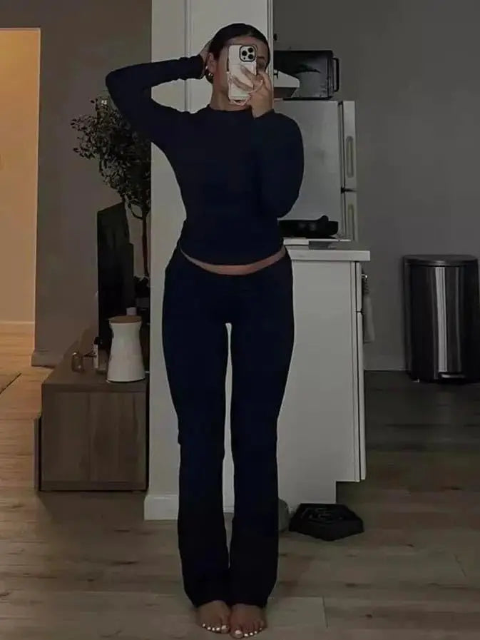 Women's Two-Piece Casual Set Folding Short Sleeve Cubic Top and Low Waist Flare Pants Retro Fashion Yoga Pants Set Sports Set