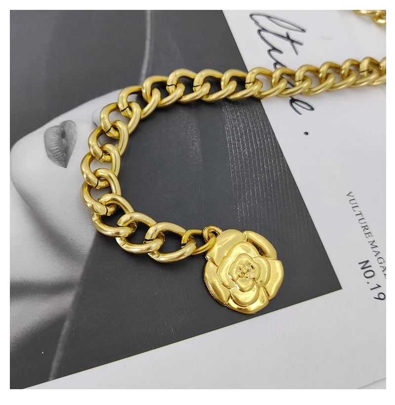 Designer Belts For Women High Quality Luxury Golden Chain Belt Ladies Dress Waistband Flower Adjustable Punk Corset