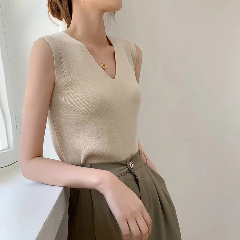 Summer Women Knitted Tank Tops Women Thin Tops Basic Casual Tank Tops V-neck Tees Sleeveless Tops For Women