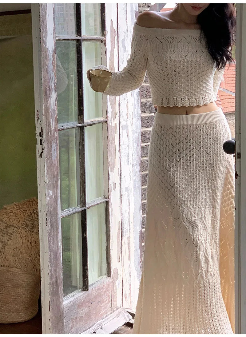 Women's Knitted Sweater Skirt Two-Piece Suit New Sexy Hollow Off-Neck Long Sleeve Sweater Skirt Suit