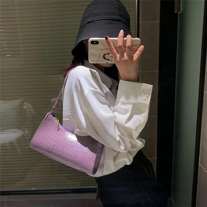 Retro Crocodile Pattern Shoulder Bag For Women PU Leather Armpit Bag France Clutch Bag Casual Female Clutch Handbags Purse Tote