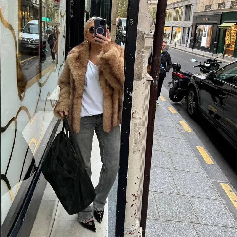 Street Faux Fur Women Coat Urban Full Sleeve Lapel Panelled Pocket Female Outwear 2025 Autumn Winter Elegant Lady Outwear