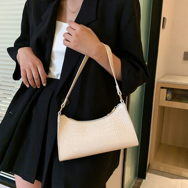 Retro Crocodile Pattern Shoulder Bag For Women PU Leather Armpit Bag France Clutch Bag Casual Female Clutch Handbags Purse Tote