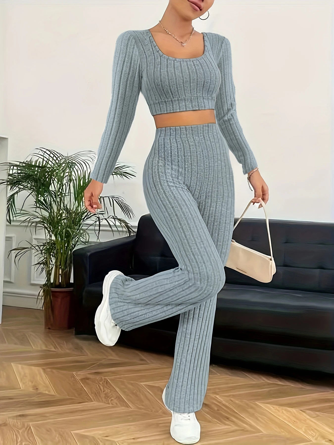 2-Piece Slim Lounge Set