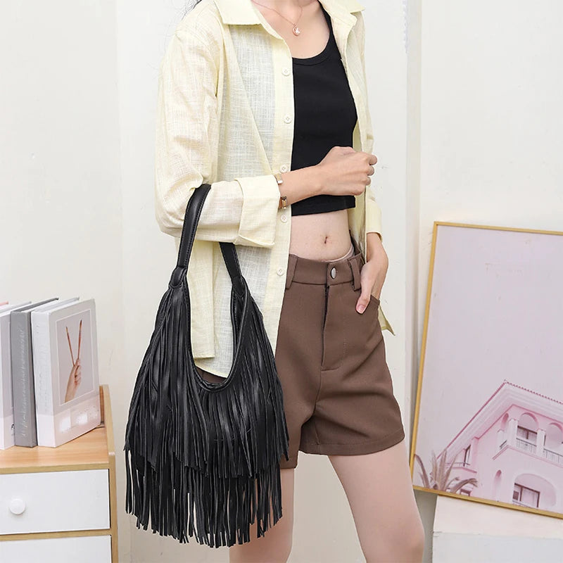 Tassel Large Capacity Brand Tote Bag Black Leather High Quality Luxury Fashion Women Shoulder Bag Soft Casual Hobos Armpit Bag