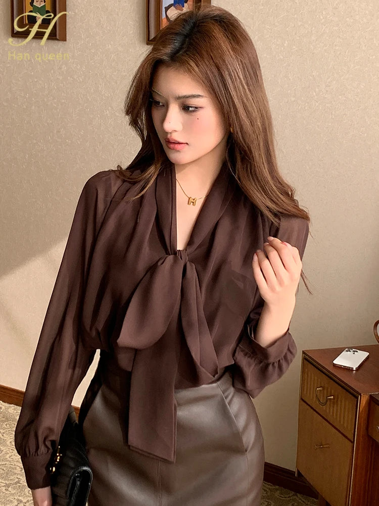Womens Blouse Vintage Bow Elegant Loose Women Business Shirts Work Casual Tops Chiffon Blouse New Arrival Shirt