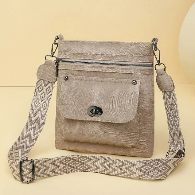 Fashionable Women's Tote Bag With Trendy Design And Fine Leather For Daily Casual Use