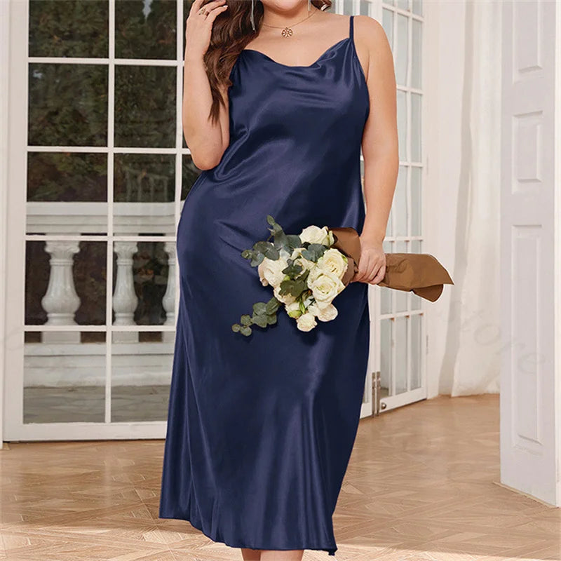 Plus Size Swing-Collar Nightdress