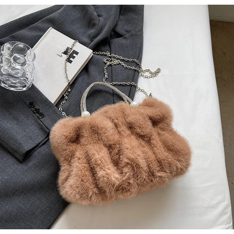 Soft Plush Evening Bags For Elegant Women Fur Dinner Party Clutch Chain Crossbody Winter Warm Luxury Designer Handbags