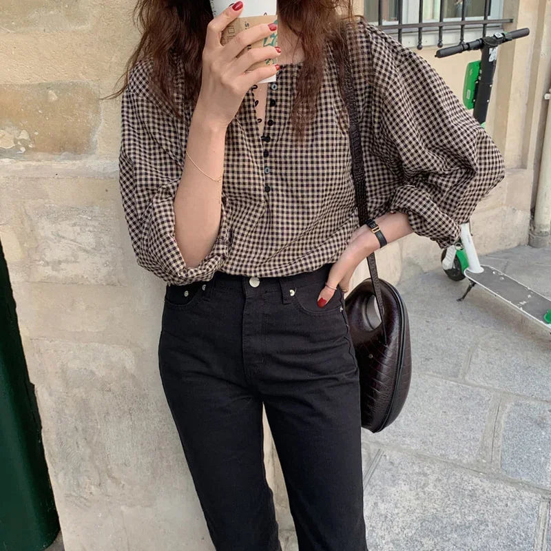 Blouses Women Button Fly Plaid Printed O-neck Shirts Womens Vintage Casual Loose Tops Chic Trendy Gentle Designer Retro Clothing