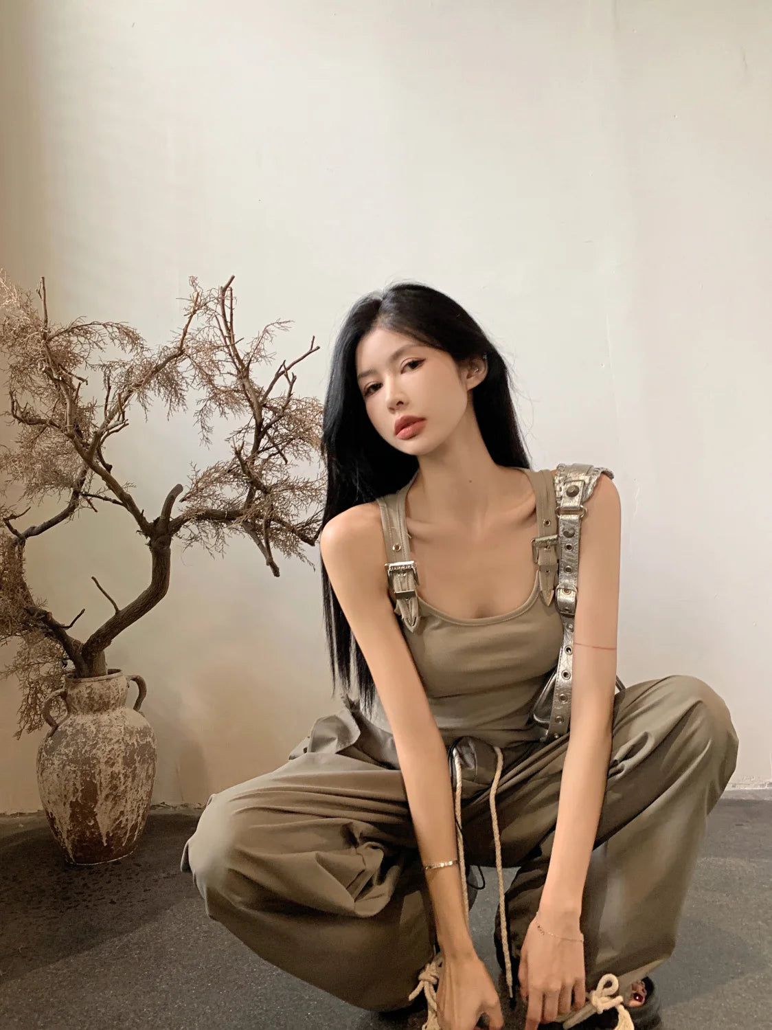 Tanks Women Personality Creativity Casual Trendy All-match Chic Age-reducing Simple Streetwear Solid New Summer Lady Sweet Thin