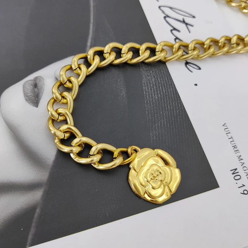 Designer Belts For Women High Quality Luxury Golden Chain Belt Ladies Dress Waistband Flower Adjustable Punk Corset