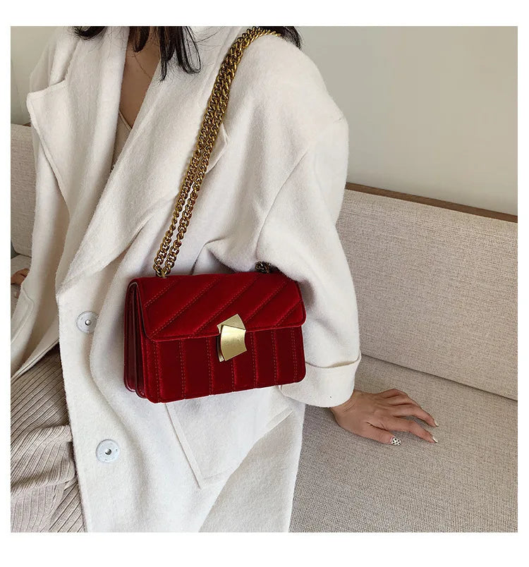 2025 Luxury Handbags Women Bags Designer Shoulder Vintage Velvet Chain Evening Clutch Bag Messenger Crossbody Bags for Women
