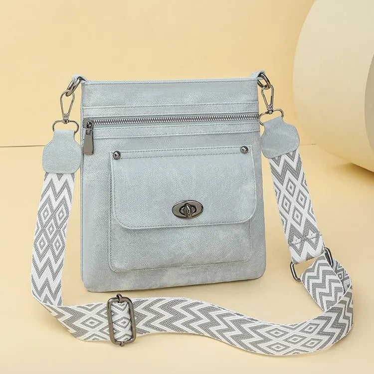 Fashionable Women's Tote Bag With Trendy Design And Fine Leather For Daily Casual Use