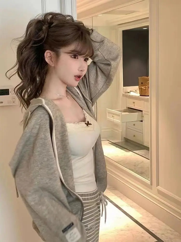 Women Camisole Tank Tops Sexy Bow Sleeveless Corset Top with Chest Pad Sweet Lace Patchwork Crop Tops Summer Slim Elegant Camis