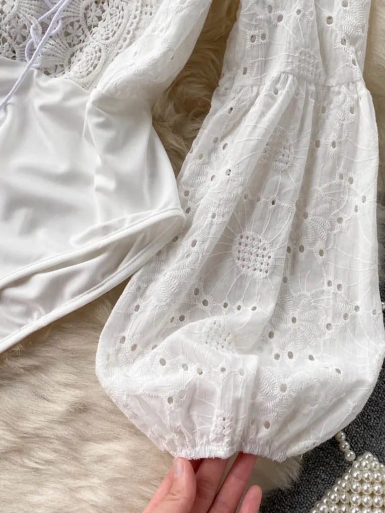 Women's Bodysuits 2025 Summer Autumn Ins Hollow Lace Spliced Lace-up V-neck Off Shoulder Lantern Sleeve Sexy Club Body Suits