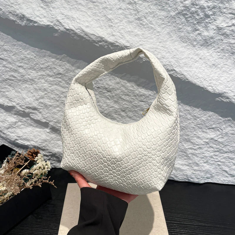 Fashion Pu Weave Bag Red Purse Underarm Bag Fashionable Crescent Mobile Phone Purse and Handbags For Women