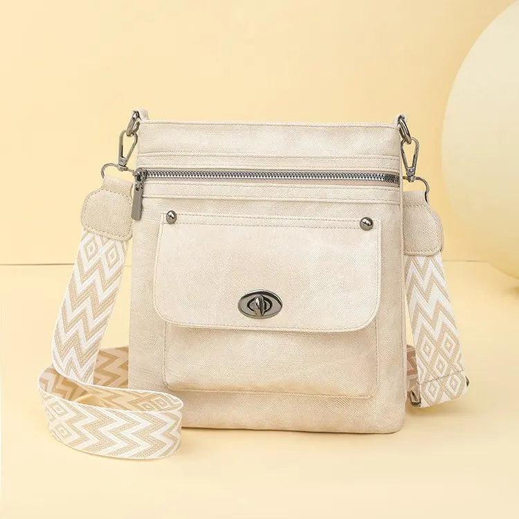 Fashionable Women's Tote Bag With Trendy Design And Fine Leather For Daily Casual Use