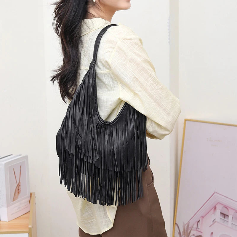 Tassel Large Capacity Brand Tote Bag Black Leather High Quality Luxury Fashion Women Shoulder Bag Soft Casual Hobos Armpit Bag