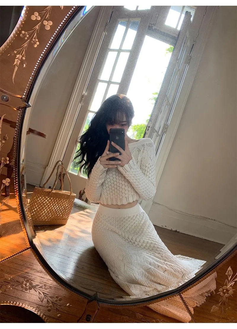 Women's Knitted Sweater Skirt Two-Piece Suit New Sexy Hollow Off-Neck Long Sleeve Sweater Skirt Suit