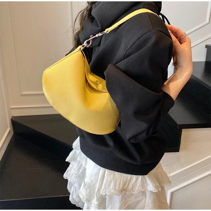 Pea Pod Crossbody Shoulder Bag,Women's Lychee Pebbled Pattern Women Dumpling Sling Bag,Chic Simple Minimalist Commuter Purse