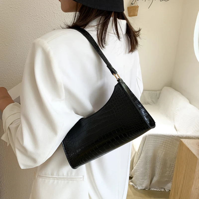Retro Crocodile Pattern Shoulder Bag For Women PU Leather Armpit Bag France Clutch Bag Casual Female Clutch Handbags Purse Tote