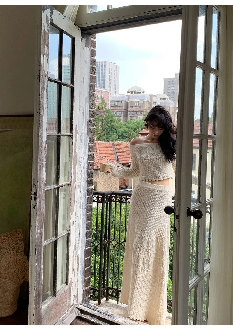 Women's Knitted Sweater Skirt Two-Piece Suit New Sexy Hollow Off-Neck Long Sleeve Sweater Skirt Suit