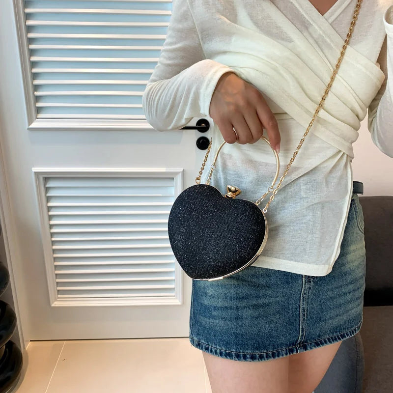Evening Clutch Bag Women Bag Shiny Handbag Heart Shape Metal Clutches Bag Fashion Chain Shoulder Crossbody Bag Luxury Lady Purse