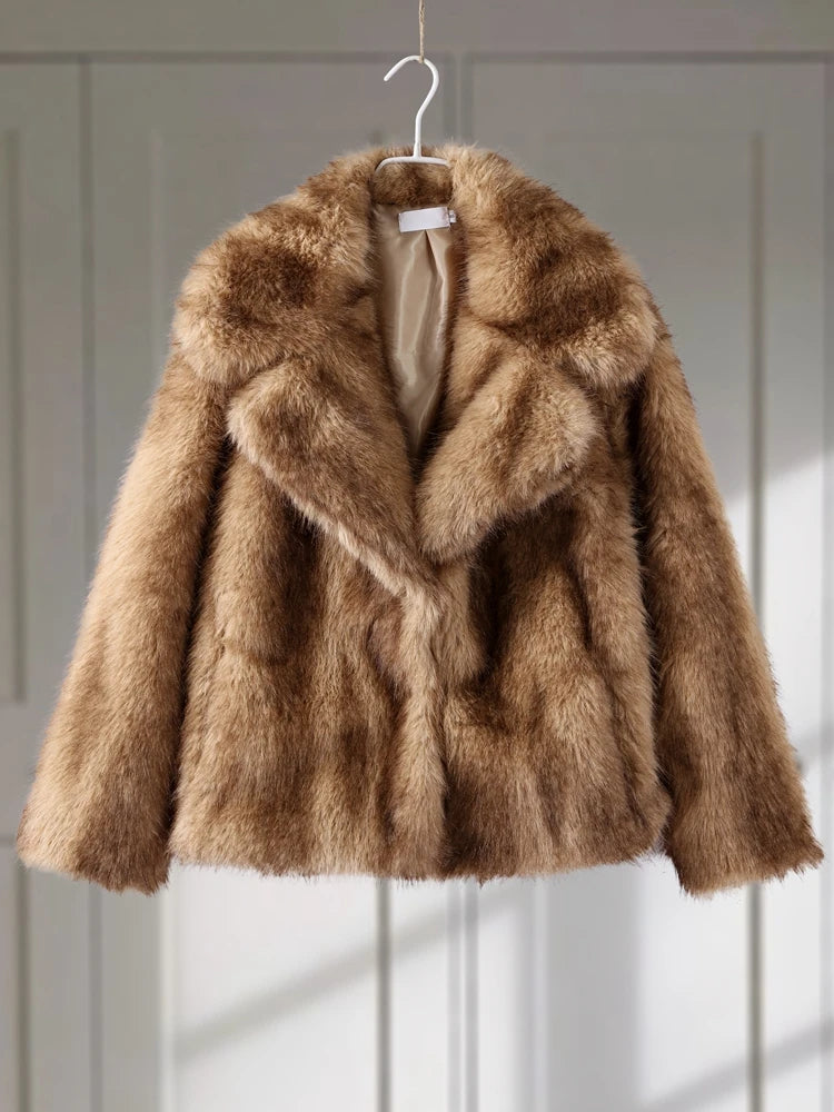 Street Faux Fur Women Coat Urban Full Sleeve Lapel Panelled Pocket Female Outwear 2025 Autumn Winter Elegant Lady Outwear