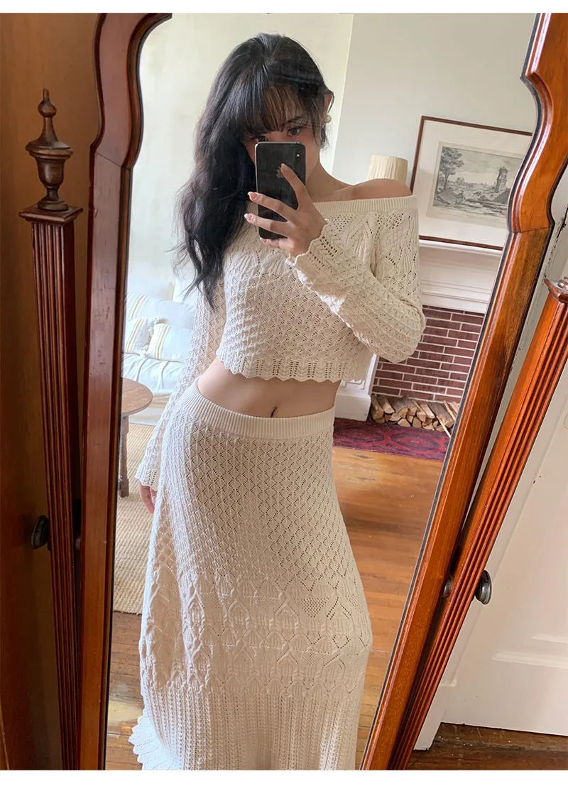 Women's Knitted Sweater Skirt Two-Piece Suit New Sexy Hollow Off-Neck Long Sleeve Sweater Skirt Suit