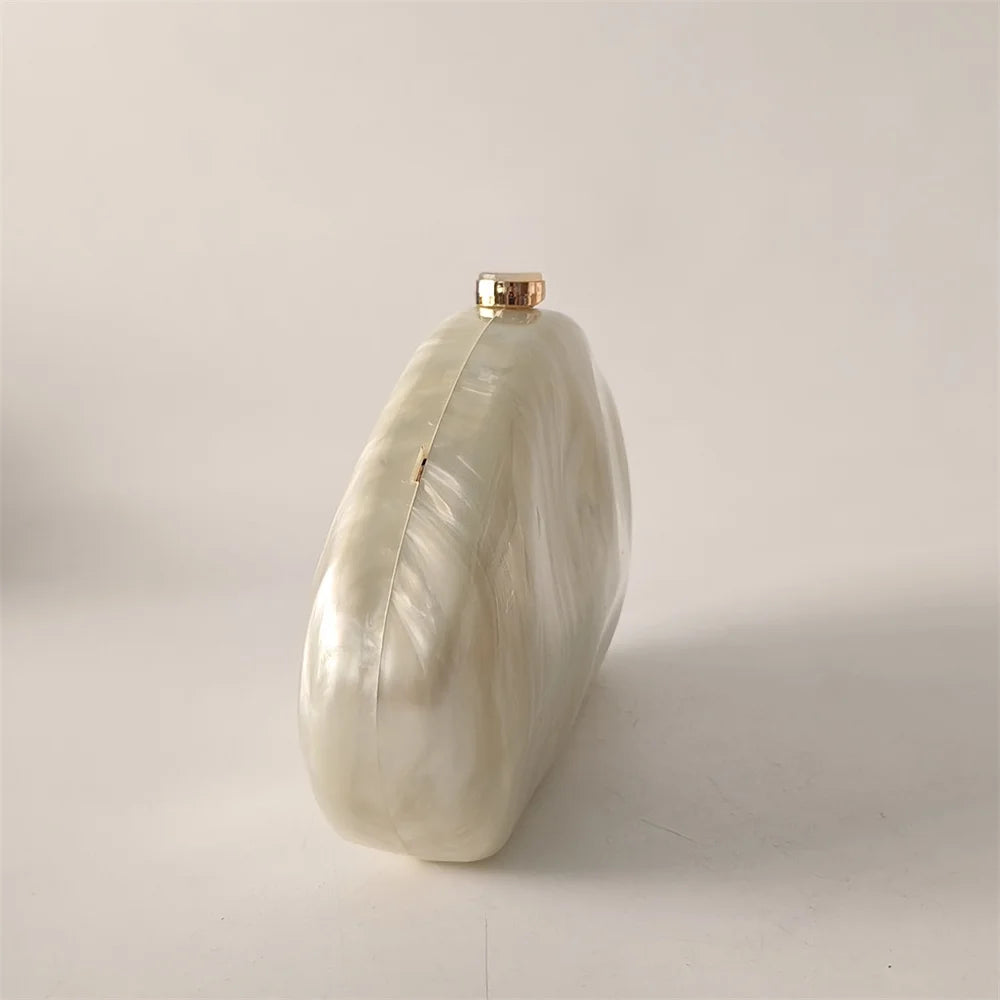 Luxury Elegant Evening Bags Beige Ivory Handmade Shell Purse European American Fashion Shoulder Bags Box Acrylic Lady  Handbags