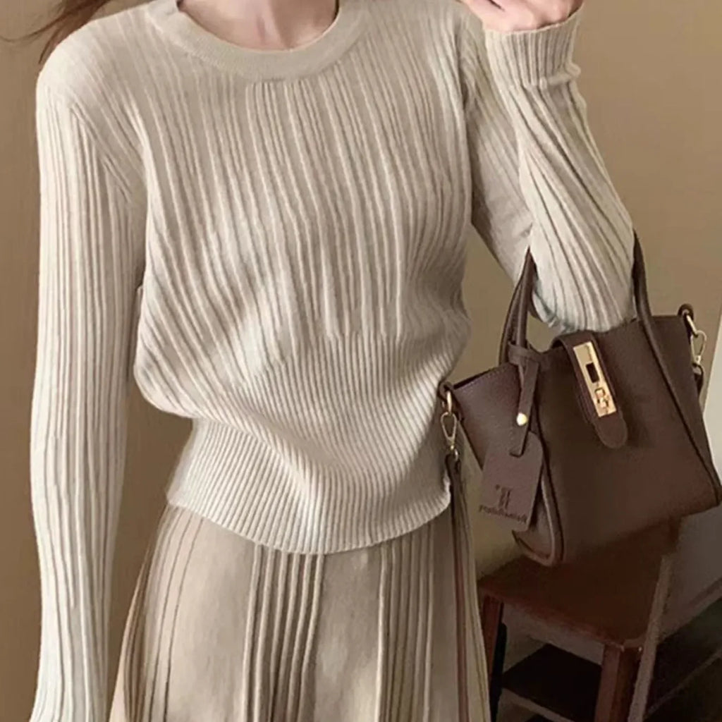 French High-end Gray Knitted Dress for Women Early Autumn 2025 New Small Temperament Long Skirt Suit