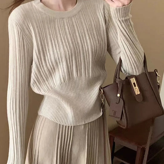 French High-end Gray Knitted Dress for Women Early Autumn 2025 New Small Temperament Long Skirt Suit