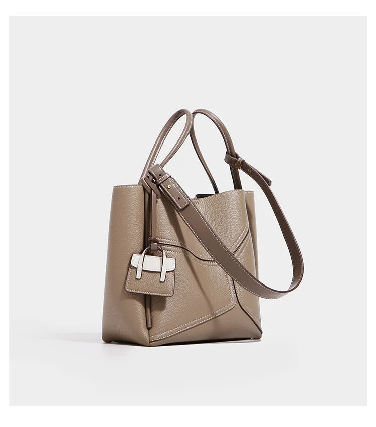 Tote bag autumn and winter new leather texture fashionable and versatile commuting large capacity large bag women's armpit bag