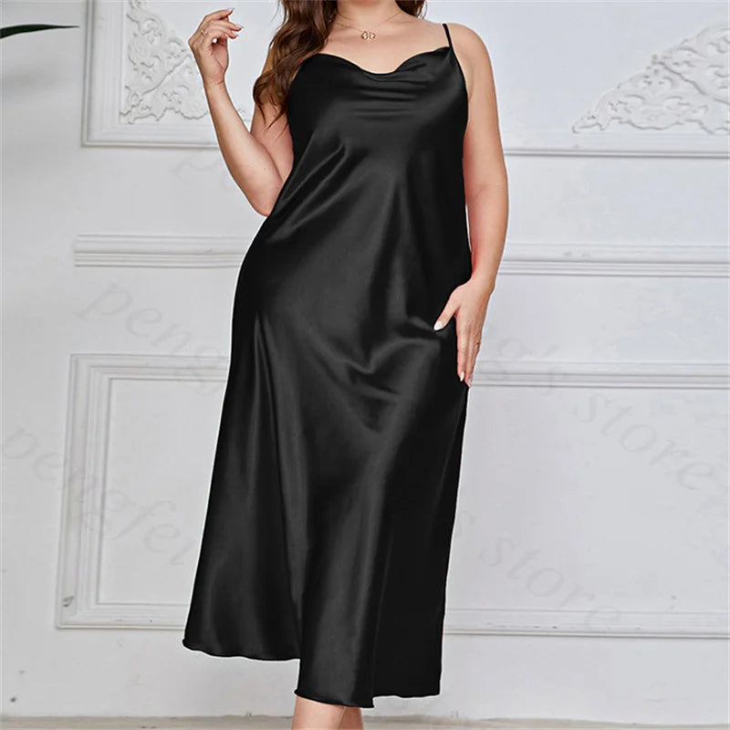 Plus Size Swing-Collar Nightdress